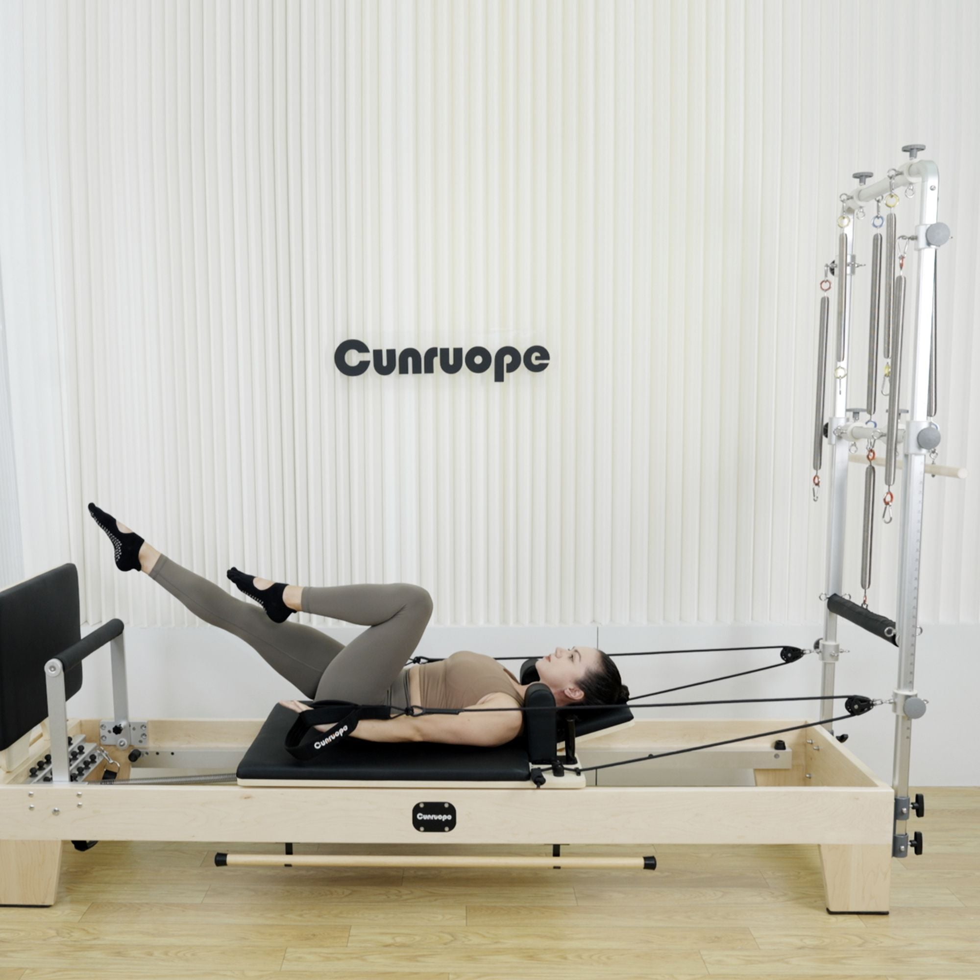 M2 Reformer With Tower and Mat